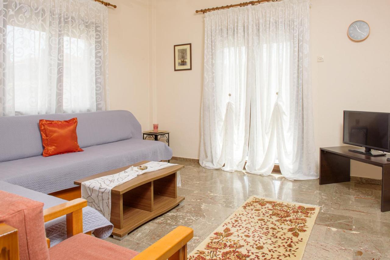 Dili Apartments Ierissós Luaran gambar
